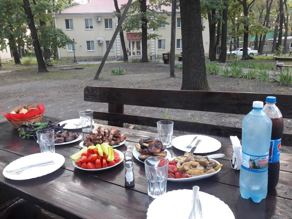 Hotel Dubrava Poltava Esterno foto
