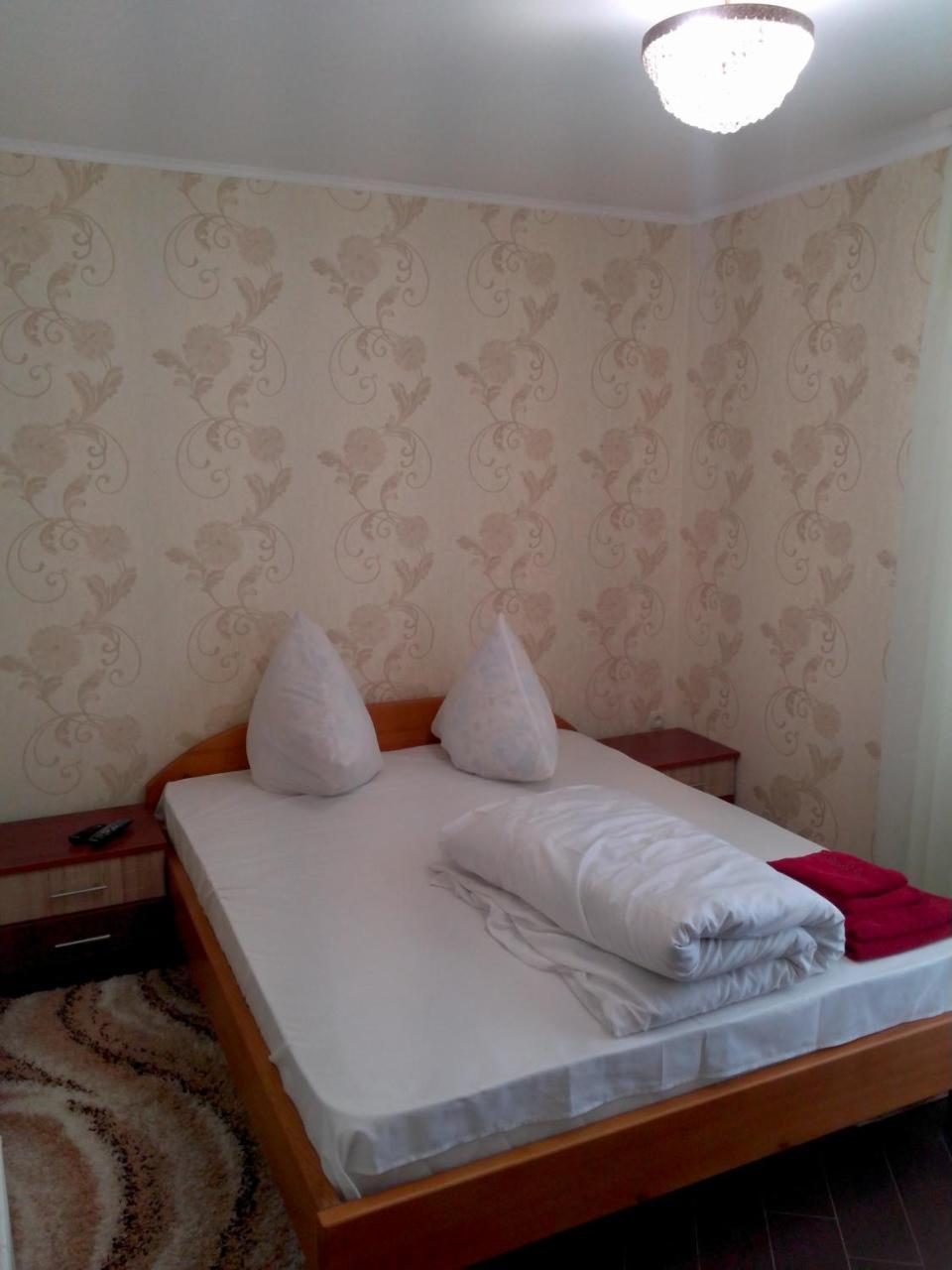 Hotel Dubrava Poltava Esterno foto