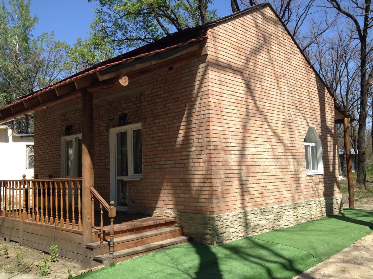 Hotel Dubrava Poltava Esterno foto