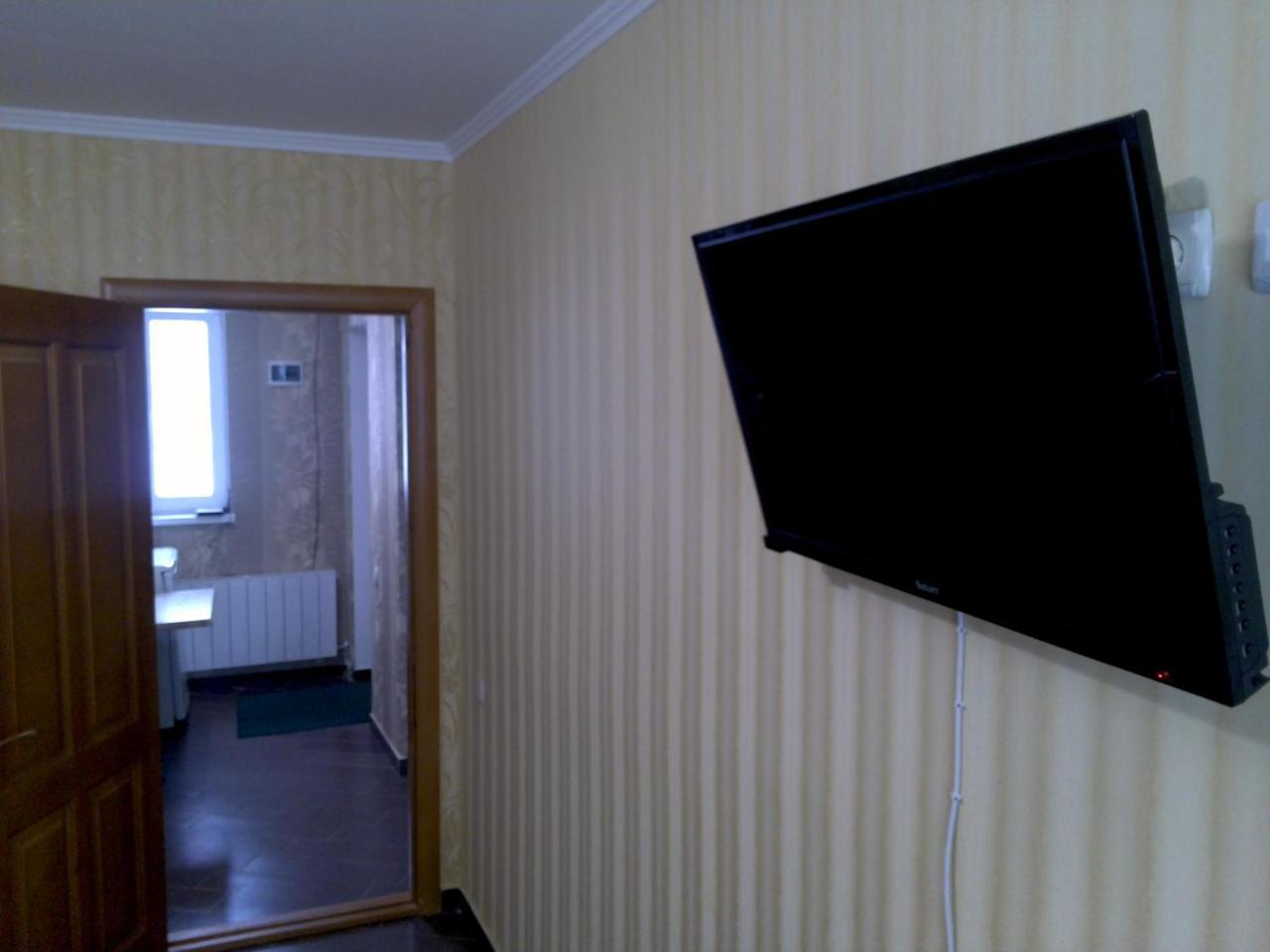 Hotel Dubrava Poltava Esterno foto