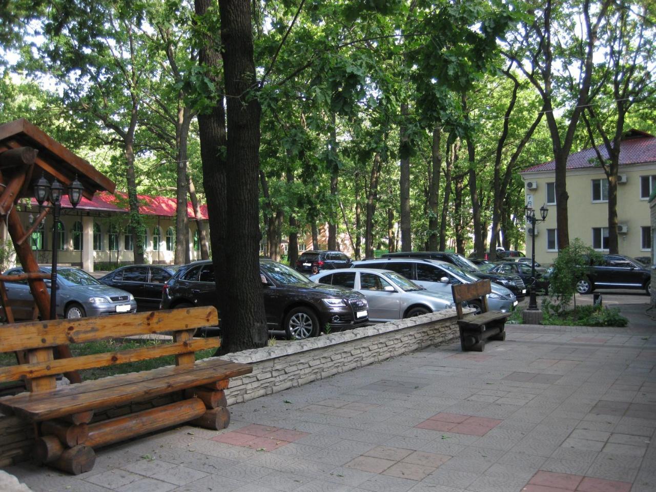 Hotel Dubrava Poltava Esterno foto